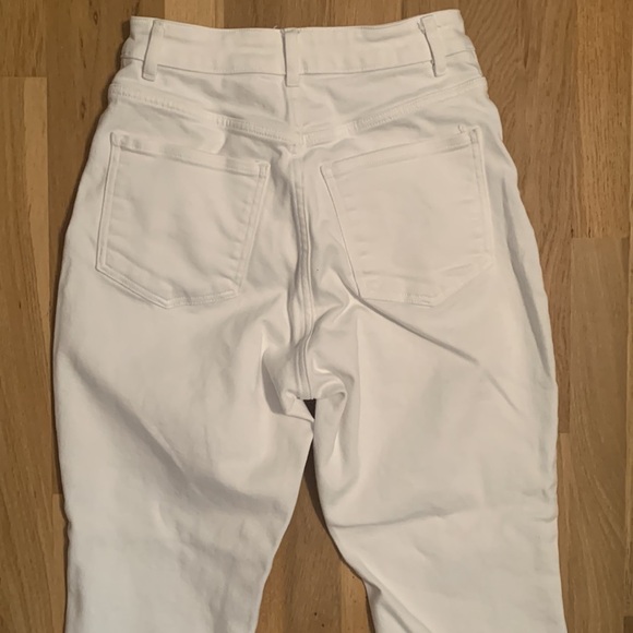 EXPRESS Curvy Mom Jeans Super High Rise Button Fly White Ankle Pants Women’s 4 - Picture 7 of 11